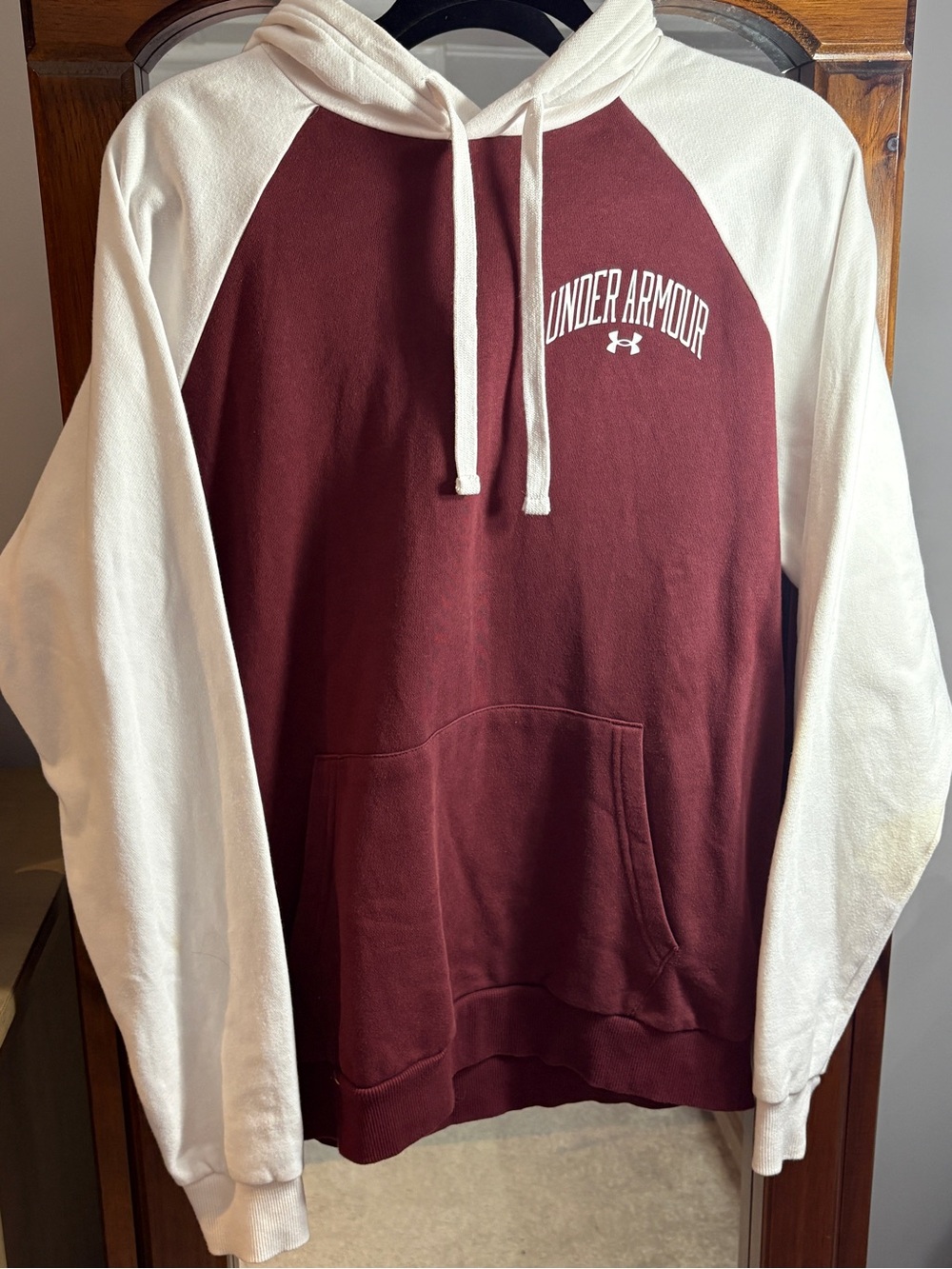 Under Armour Pullover Hoodie with Pocket in Burgundy and White NWOT